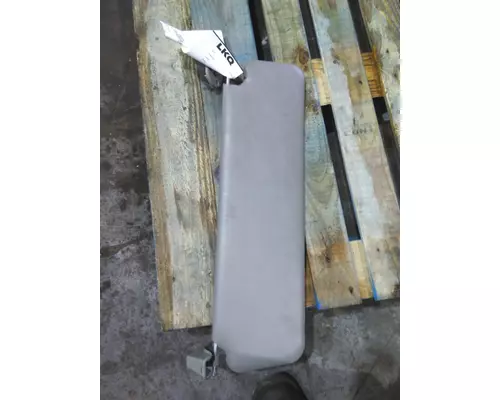 INTERNATIONAL 4300 INTERIOR SUN VISOR