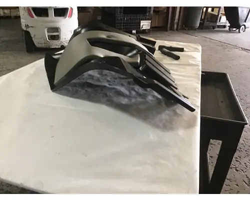 INTERNATIONAL 4300 Inner Fender