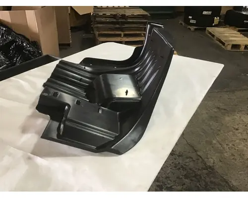 INTERNATIONAL 4300 Inner Fender