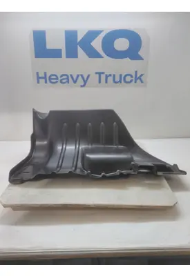 INTERNATIONAL 4300 Inner Fender