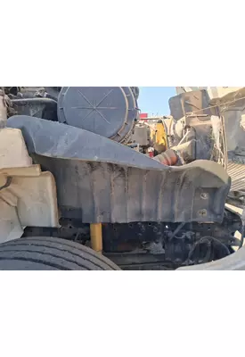 INTERNATIONAL 4300 Inner Fender