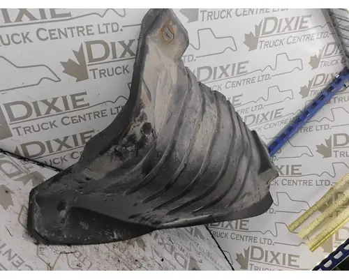 INTERNATIONAL 4300 Inner Fender