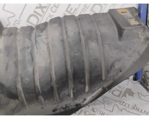 INTERNATIONAL 4300 Inner Fender