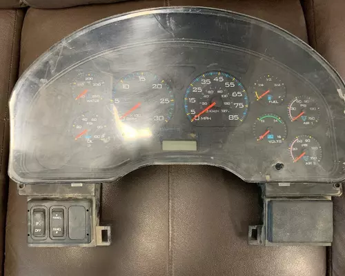 INTERNATIONAL 4300 Instrument Cluster