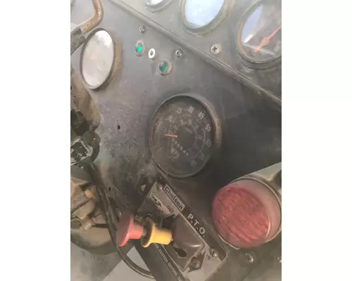 INTERNATIONAL 4300 Instrument Cluster