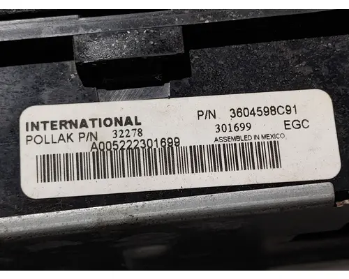 INTERNATIONAL 4300 Instrument Cluster