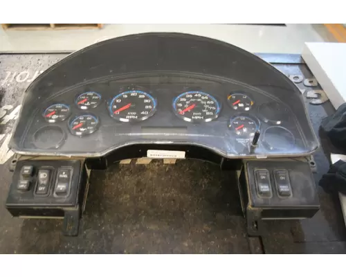 INTERNATIONAL 4300 Instrument Cluster