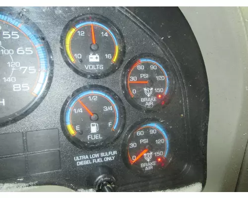 INTERNATIONAL 4300 Instrument Cluster