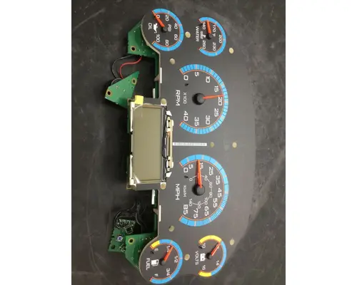 INTERNATIONAL 4300 Instrument Cluster