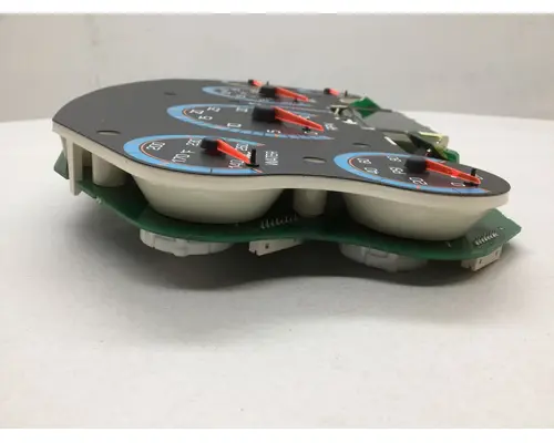 INTERNATIONAL 4300 Instrument Cluster