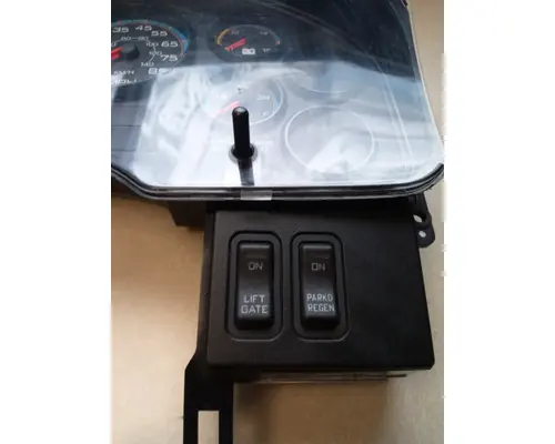 INTERNATIONAL 4300 Instrument Cluster