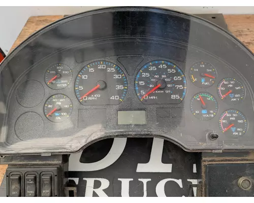 INTERNATIONAL 4300 Instrument Cluster