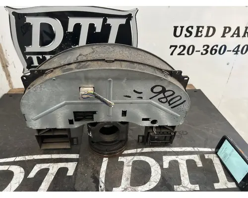 INTERNATIONAL 4300 Instrument Cluster