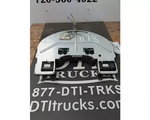 INTERNATIONAL 4300 Instrument Cluster