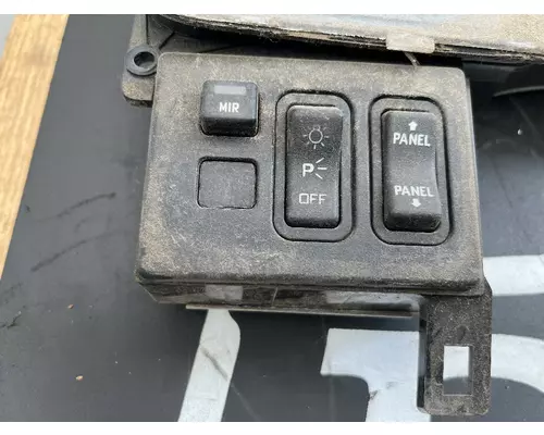 INTERNATIONAL 4300 Instrument Cluster