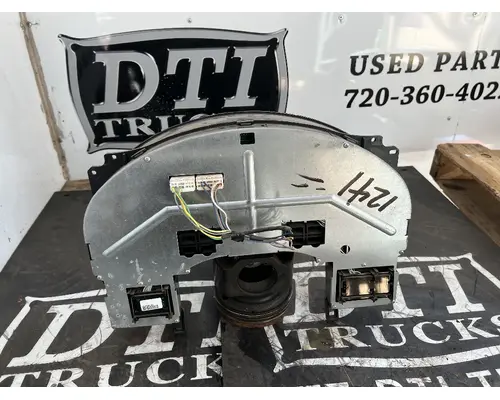 INTERNATIONAL 4300 Instrument Cluster