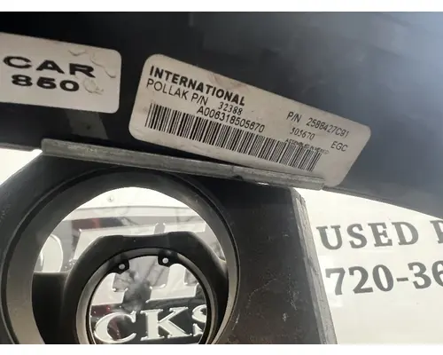 INTERNATIONAL 4300 Instrument Cluster