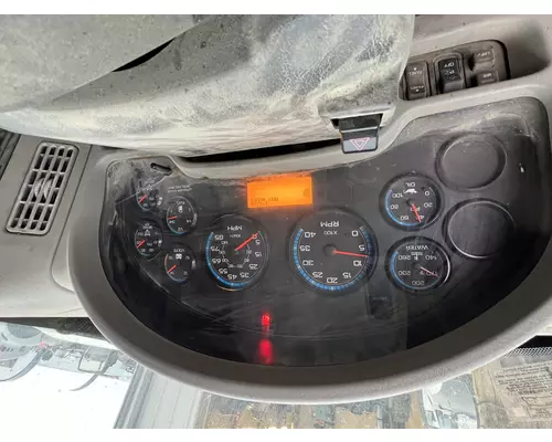 INTERNATIONAL 4300 Instrument Cluster
