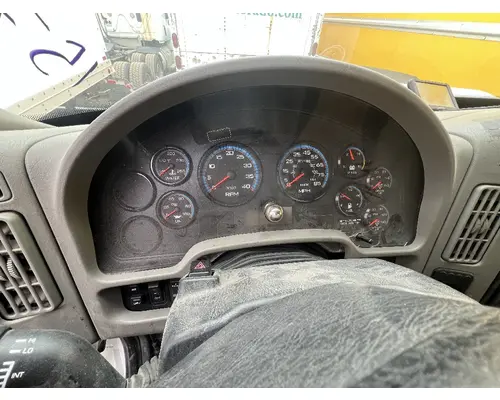 INTERNATIONAL 4300 Instrument Cluster