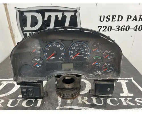 INTERNATIONAL 4300 Instrument Cluster