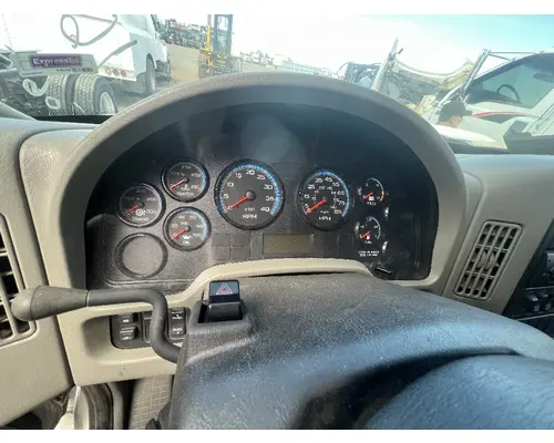 INTERNATIONAL 4300 Instrument Cluster