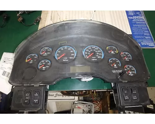 INTERNATIONAL 4300 Instrument Cluster