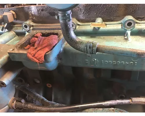 INTERNATIONAL 4300 Intake Manifold