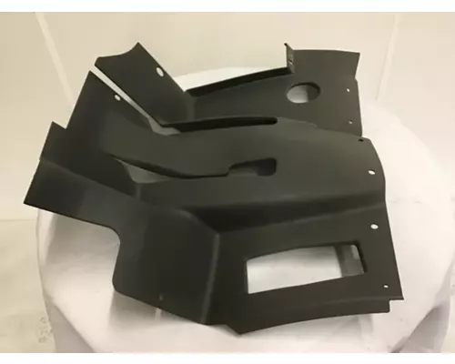 INTERNATIONAL 4300 Interior Parts, Misc.