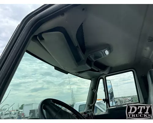 INTERNATIONAL 4300 Interior Sun Visor