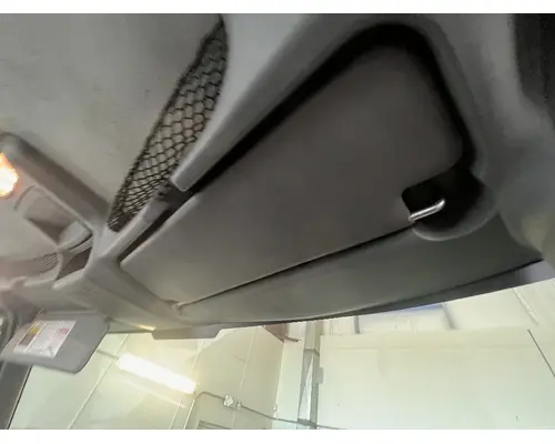 INTERNATIONAL 4300 Interior Sun Visor