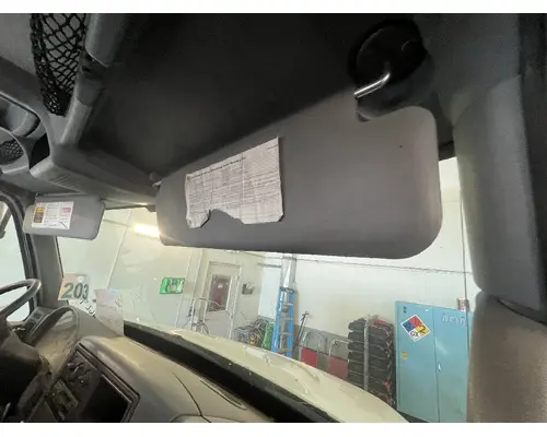 INTERNATIONAL 4300 Interior Sun Visor