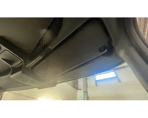 INTERNATIONAL 4300 Interior Sun Visor