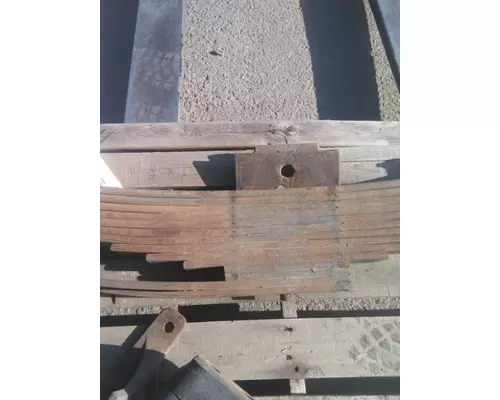 INTERNATIONAL 4300 LEAF SPRING, REAR