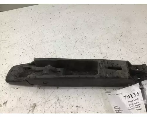 INTERNATIONAL 4300 Latches and Locks