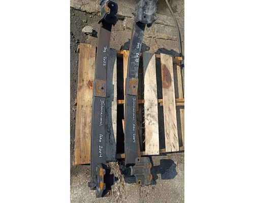 INTERNATIONAL 4300 Leaf Spring, Front