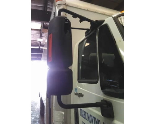 INTERNATIONAL 4300 MIRROR ASSEMBLY CABDOOR