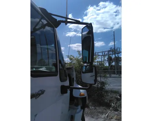 INTERNATIONAL 4300 MIRROR ASSEMBLY CABDOOR