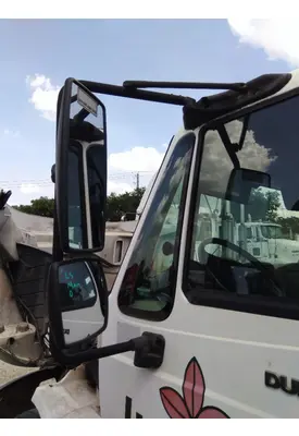 INTERNATIONAL 4300 MIRROR ASSEMBLY CAB/DOOR