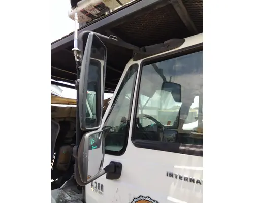 INTERNATIONAL 4300 MIRROR ASSEMBLY CABDOOR