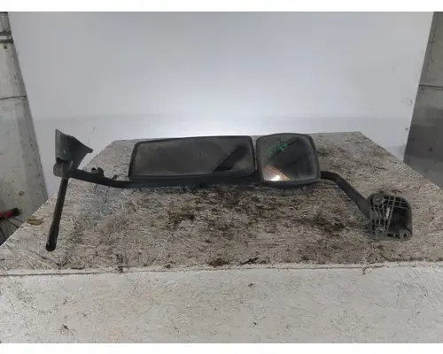 INTERNATIONAL 4300 MIRROR ASSEMBLY CABDOOR