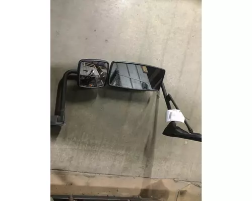 INTERNATIONAL 4300 MIRROR ASSEMBLY CABDOOR