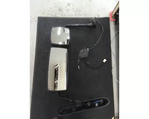 INTERNATIONAL 4300 MIRROR ASSEMBLY CABDOOR