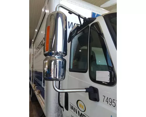 INTERNATIONAL 4300 MIRROR ASSEMBLY CABDOOR