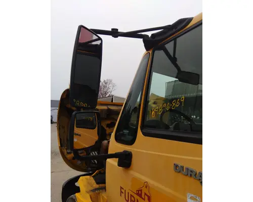 INTERNATIONAL 4300 MIRROR ASSEMBLY CABDOOR
