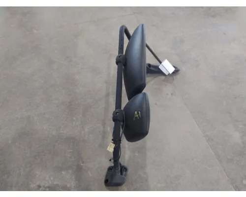 INTERNATIONAL 4300 MIRROR ASSEMBLY CABDOOR