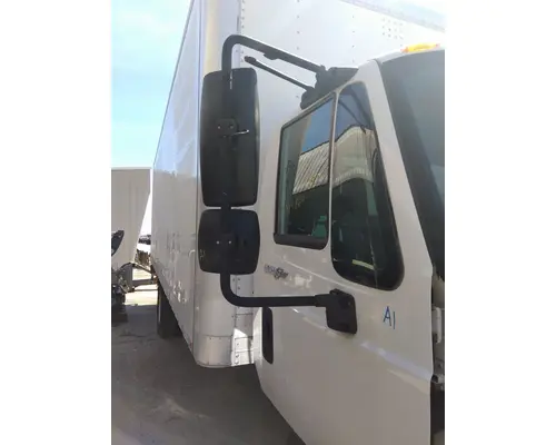 INTERNATIONAL 4300 MIRROR ASSEMBLY CABDOOR