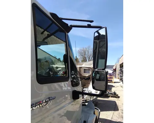 INTERNATIONAL 4300 MIRROR ASSEMBLY CABDOOR