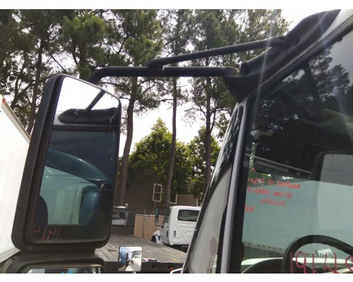 INTERNATIONAL 4300 MIRROR ASSEMBLY CABDOOR