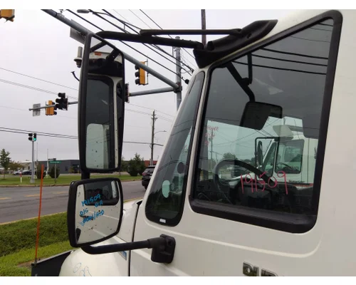 INTERNATIONAL 4300 MIRROR ASSEMBLY CAB/DOOR
