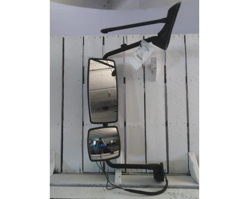 INTERNATIONAL 4300 MIRROR ASSEMBLY CABDOOR